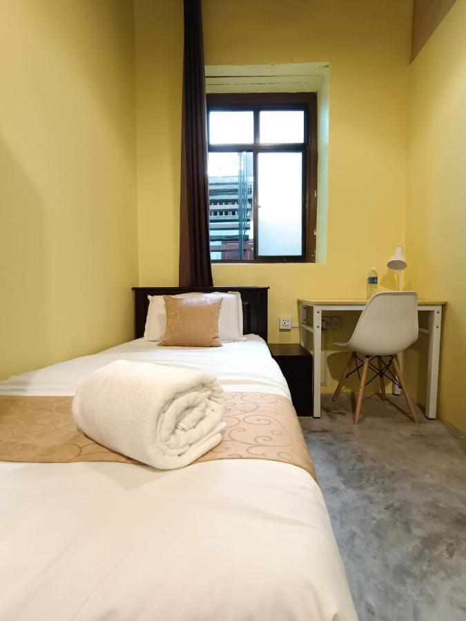 Lang Hoose Hotel George Town Bagian luar foto