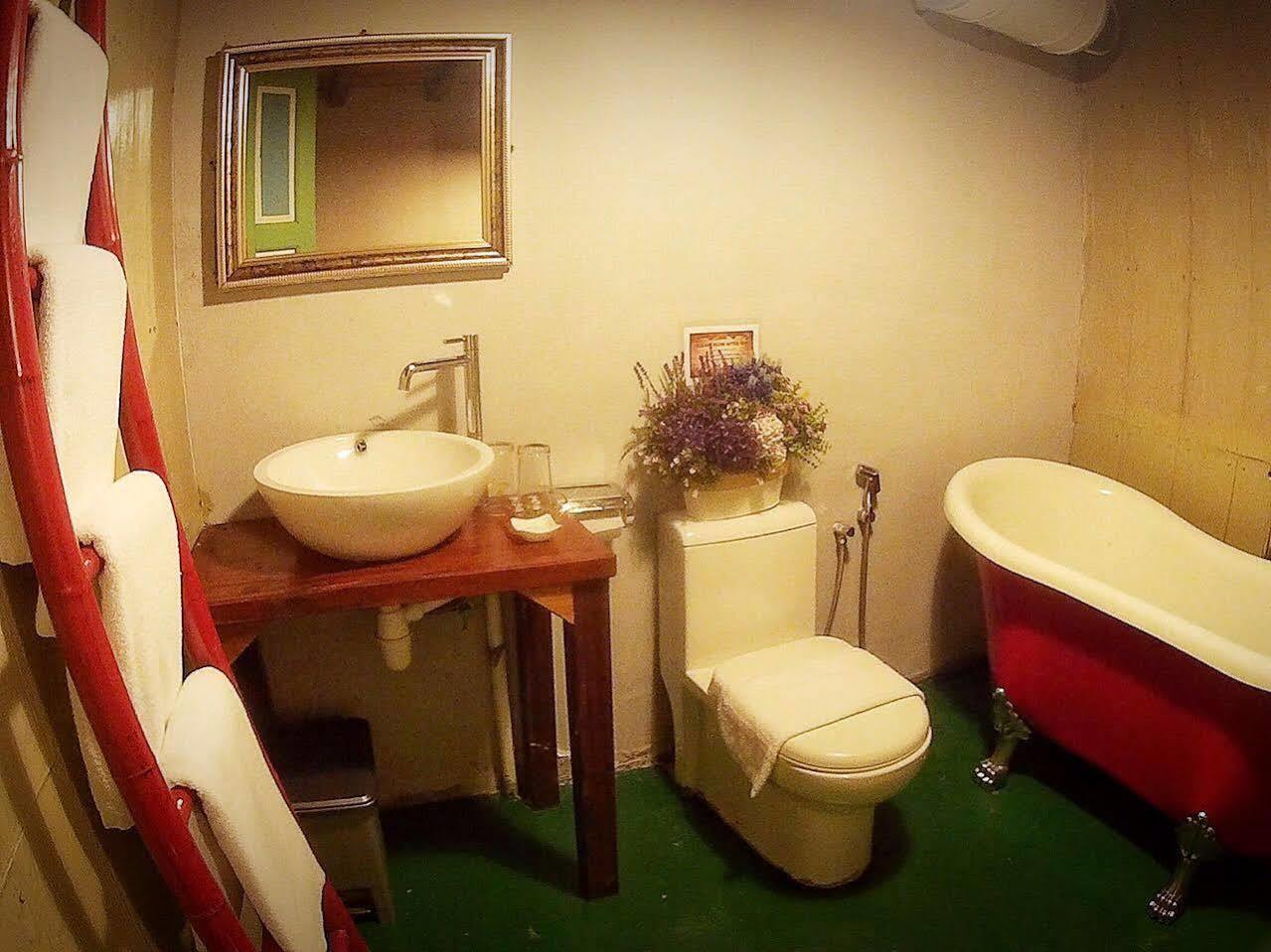 Lang Hoose Hotel George Town Bagian luar foto